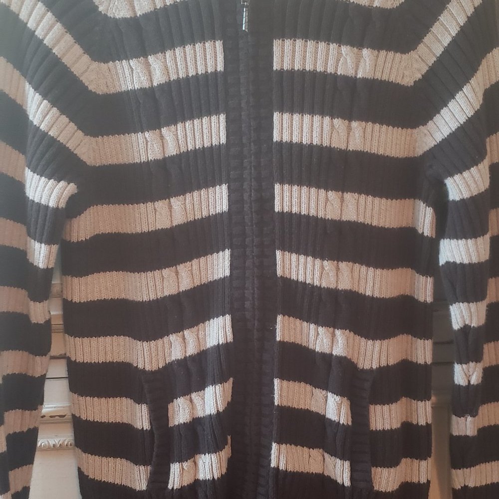 Women's Relativity zip up sweater